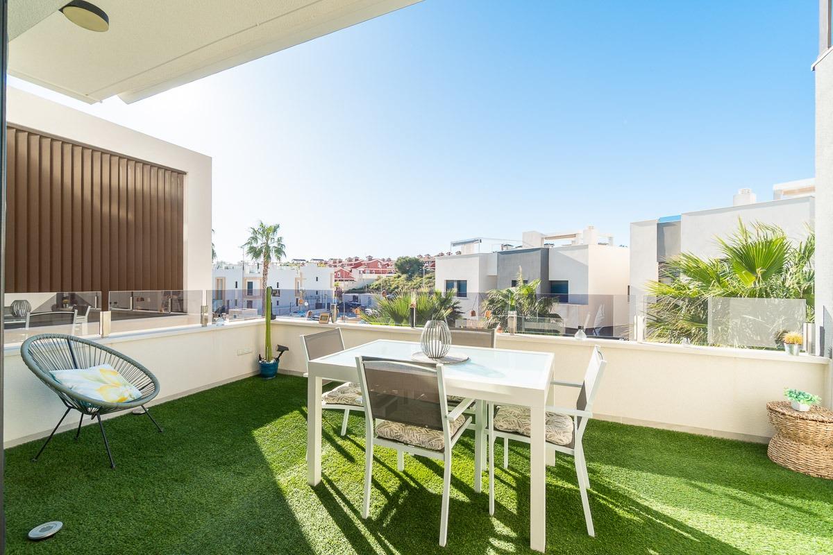 For sale - 2 Bedroom 2 Bathroom Apartment in Orihuela Costa - PAU 26  - Alicante