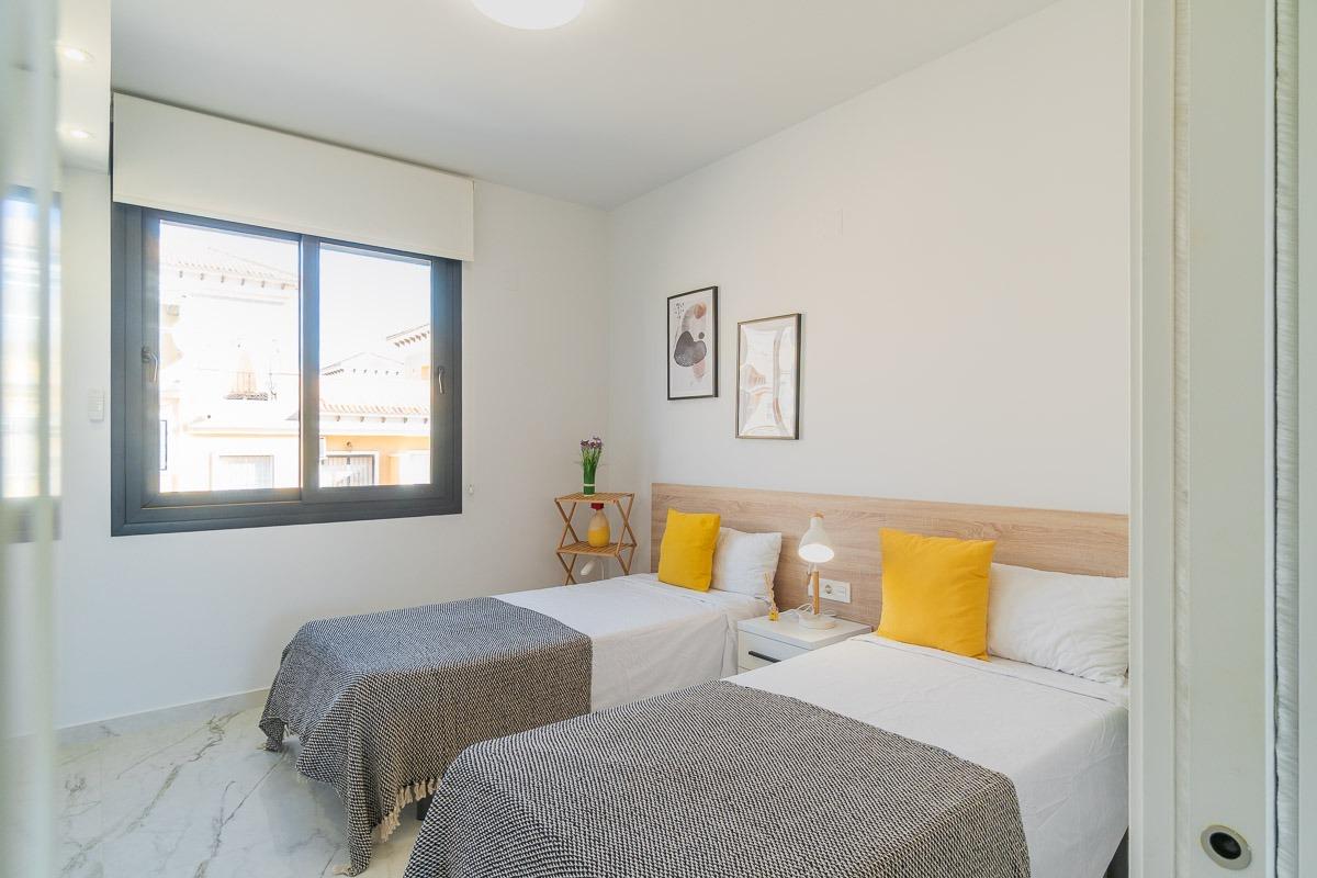 For sale - 2 Bedroom 2 Bathroom Apartment in Orihuela Costa - PAU 26  - Alicante