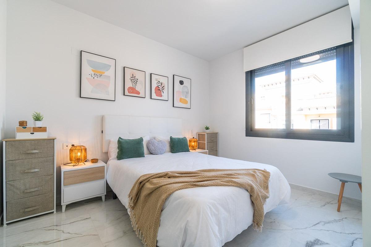 For sale - 2 Bedroom 2 Bathroom Apartment in Orihuela Costa - PAU 26  - Alicante