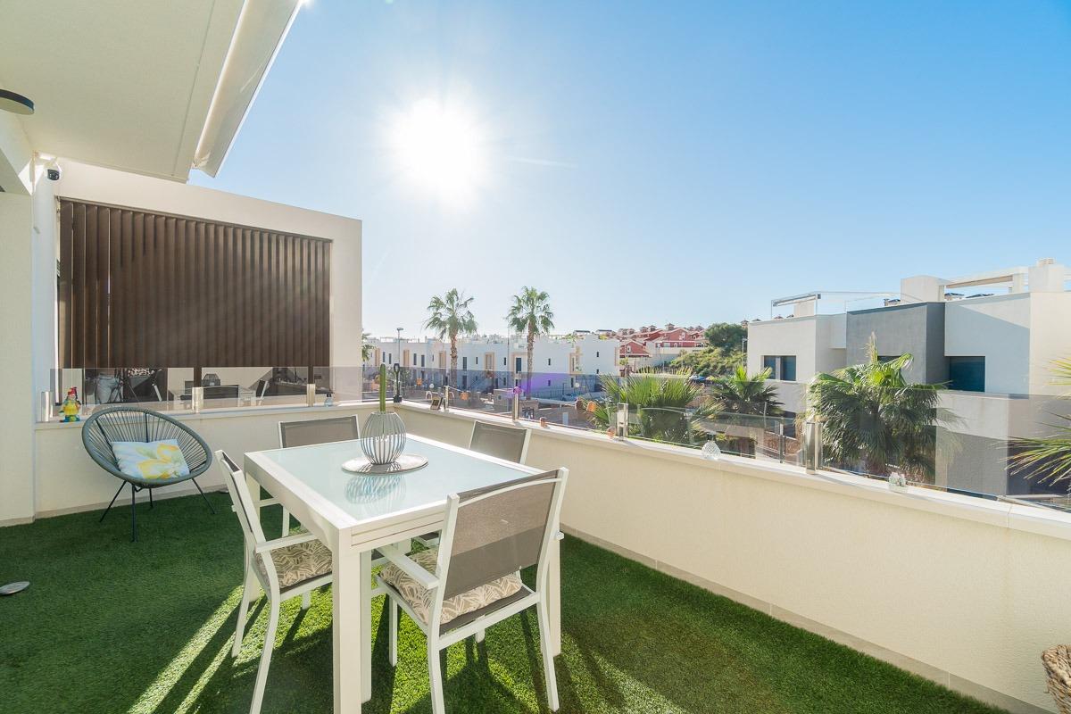 For sale - 2 Bedroom 2 Bathroom Apartment in Orihuela Costa - PAU 26  - Alicante