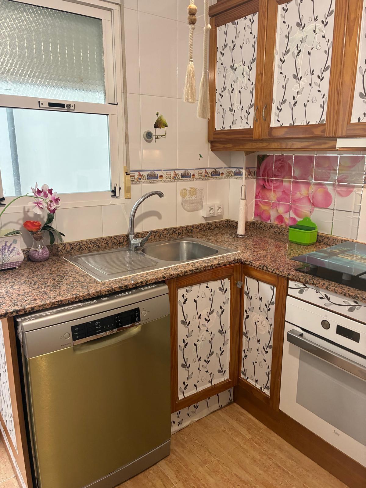 For sale - 2 Bedroom 1 Bathroom Bungalow in Orihuela Costa - Los Almendros-la Florida  - Alicante