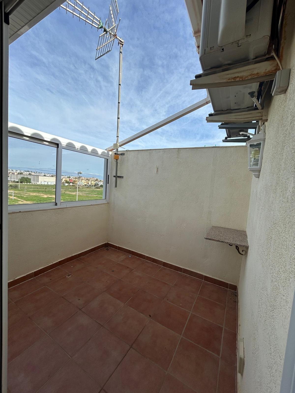 For sale - 2 Bedroom 1 Bathroom Duplex in Orihuela Costa - Punta Prima  - Alicante