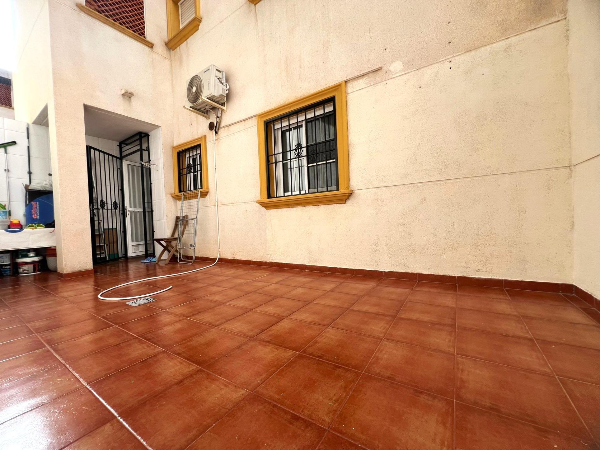 For sale - 2 Bedroom 1 Bathroom Apartment in Orihuela Costa - Lomas De Cabo Roig-los Dolses  - Alicante