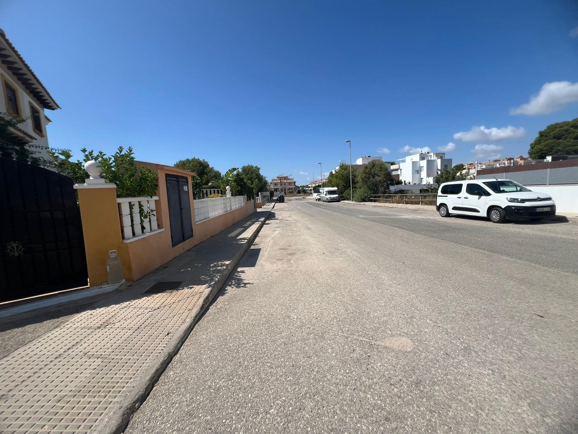 For sale - 2 Bedroom 1 Bathroom Apartment in Orihuela Costa - Lomas De Cabo Roig-los Dolses  - Alicante