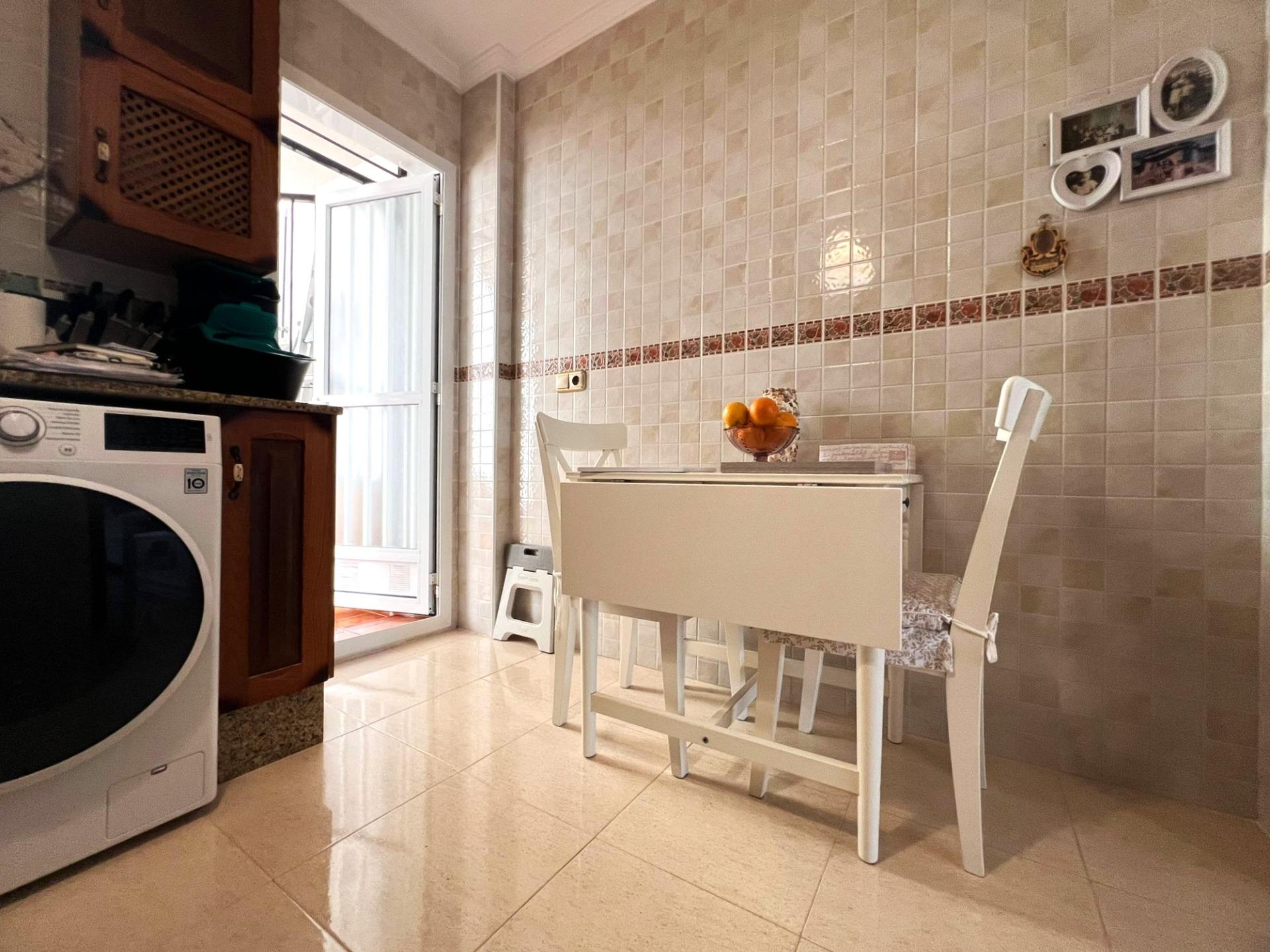 For sale - 2 Bedroom 1 Bathroom Apartment in Orihuela Costa - Lomas De Cabo Roig-los Dolses  - Alicante