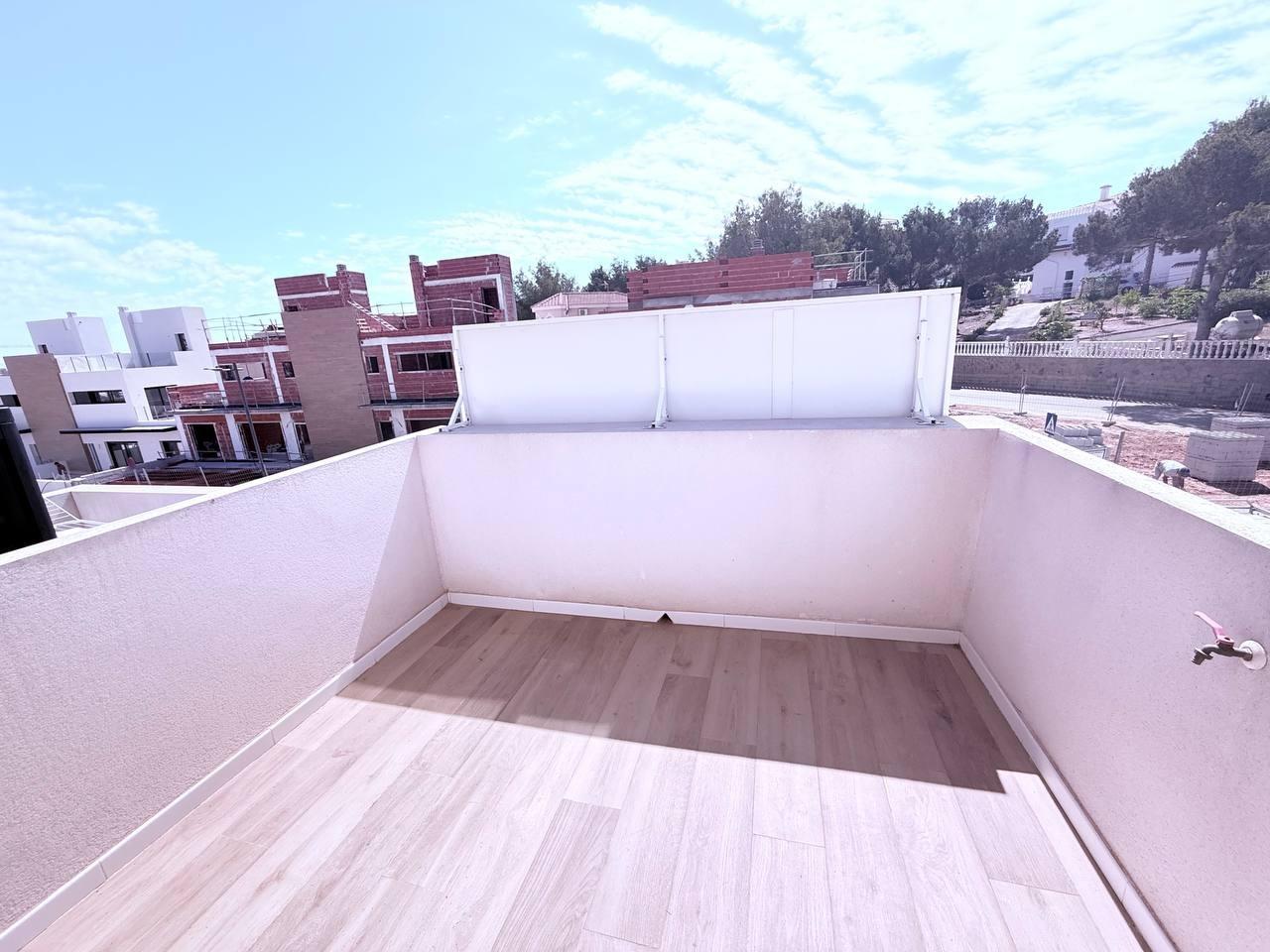 For sale - 3 Bedroom 2 Bathroom Town House in Orihuela Costa - Las Filipinas  - Alicante