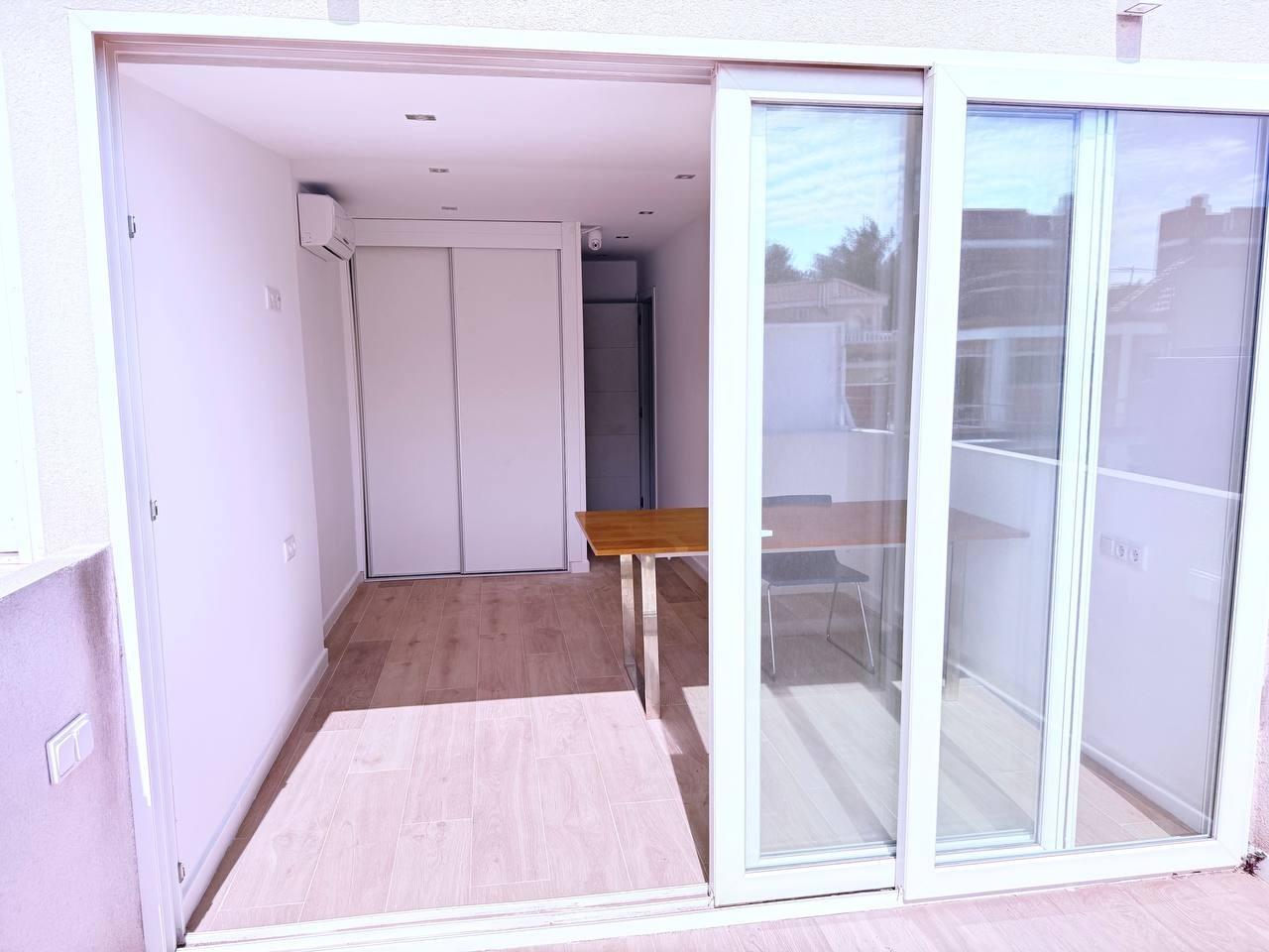 For sale - 3 Bedroom 2 Bathroom Town House in Orihuela Costa - Las Filipinas  - Alicante