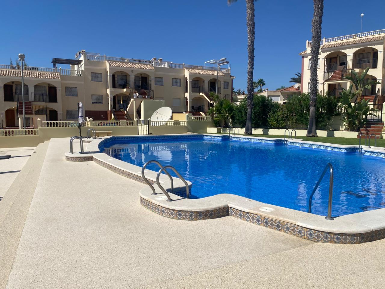 For sale - 2 Bedroom 1 Bathroom Apartment in Algorfa - Costa Blanca  - Alicante