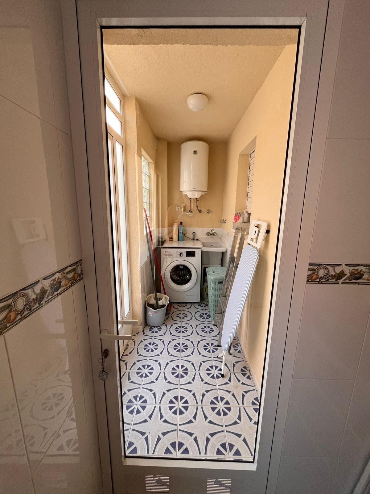 For sale - 3 Bedroom 2 Bathroom Town House in Orihuela Costa - Campoamor  - Alicante