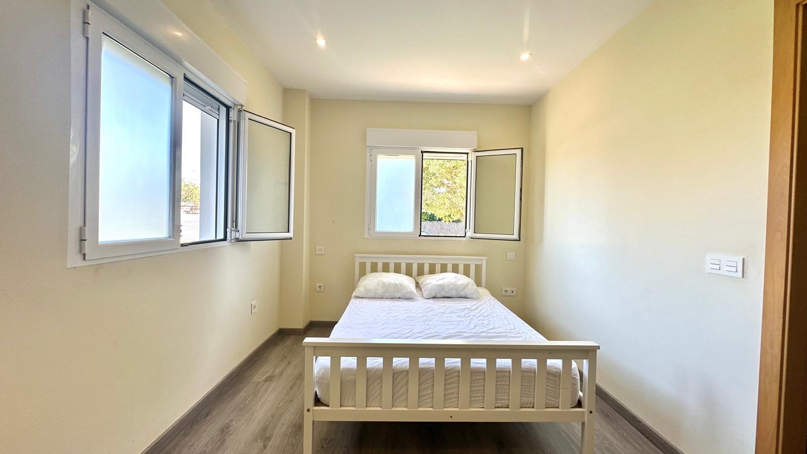 For sale - 3 Bedroom 2 Bathroom Apartment in Orihuela Costa - Altos De Campoamor  - Alicante