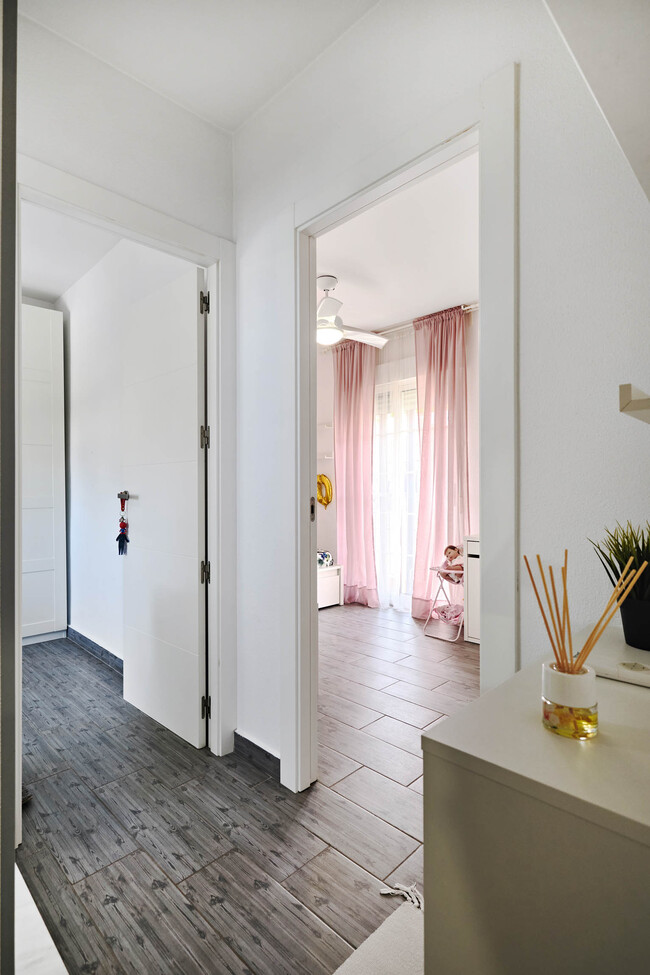 For sale - 3 Bedroom 1 Bathroom Semi Detached in Guardamar del Segura - El Raso  - Alicante