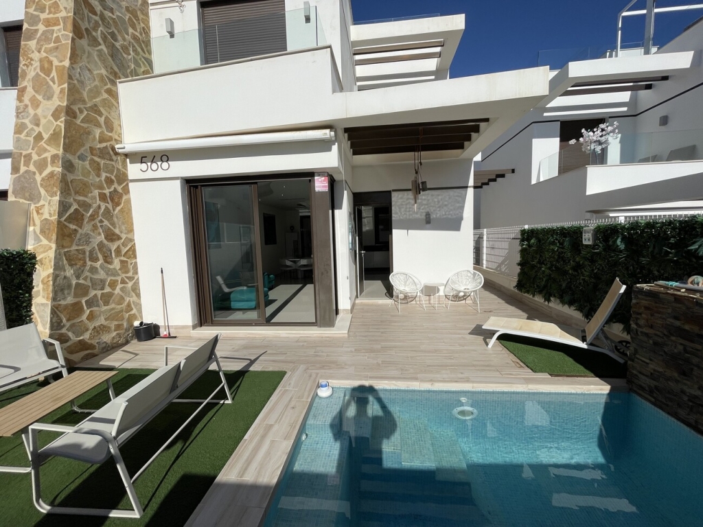 2 Bedroom 1 Bathroom Semi Detached in Villamartin
