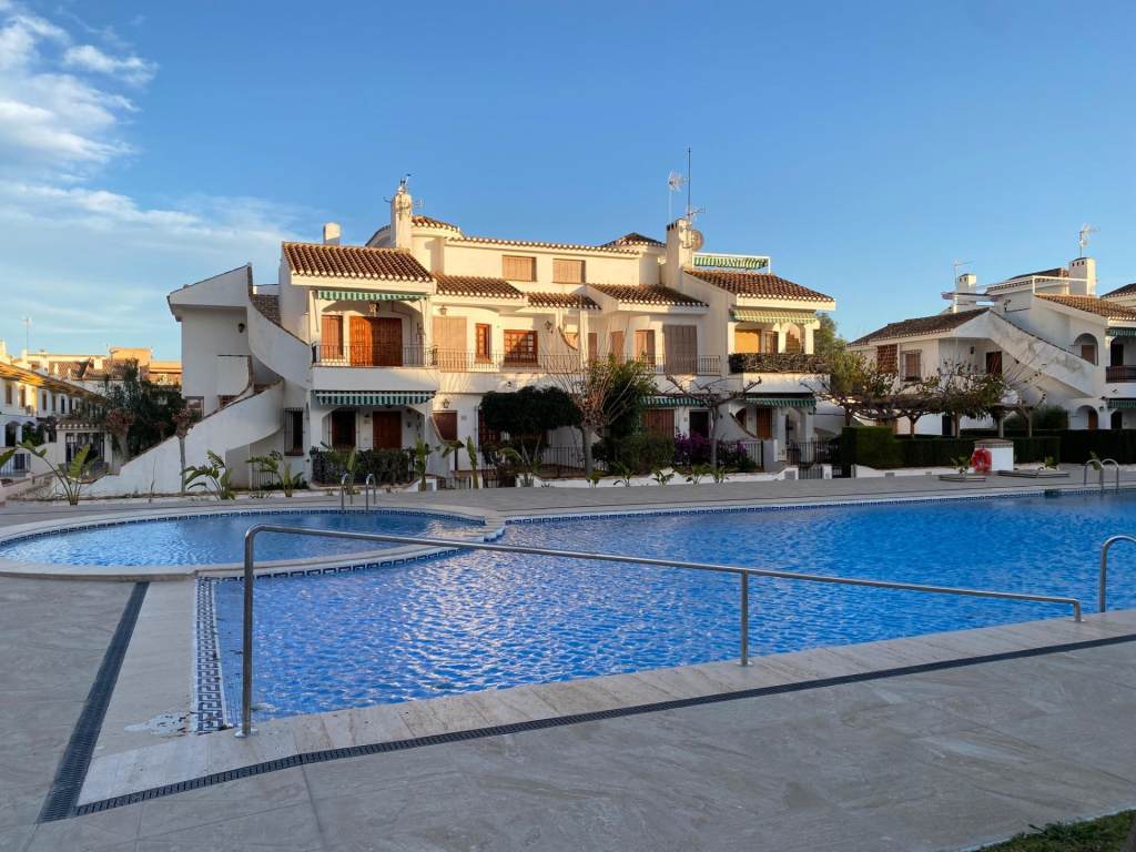 2 Bedroom 1 Bathroom Apartment in Pilar de La Horadada