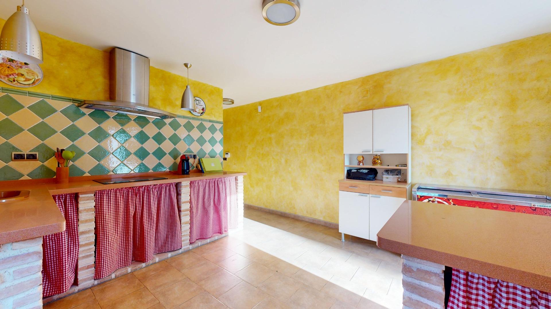 For sale - 4 Bedroom 1 Bathroom Villa in Orihuela - Orihuela  - Alicante