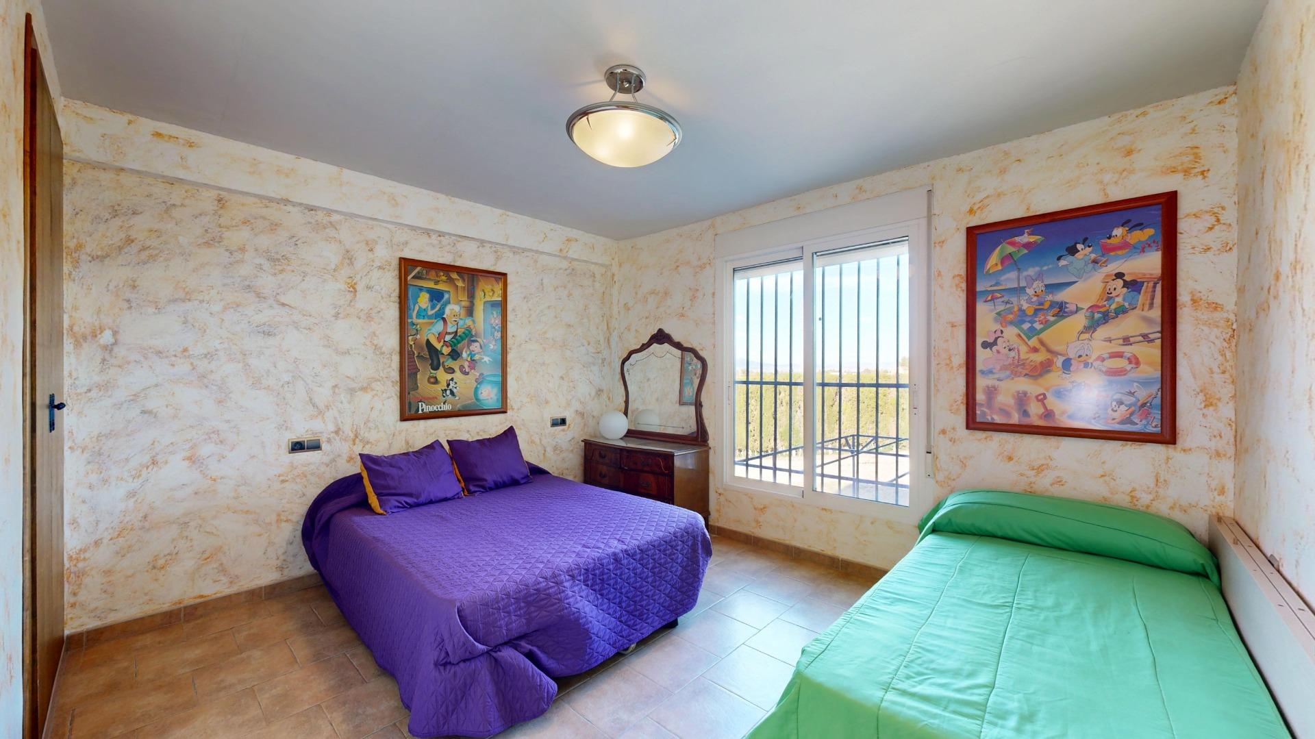 For sale - 4 Bedroom 1 Bathroom Villa in Orihuela - Orihuela  - Alicante