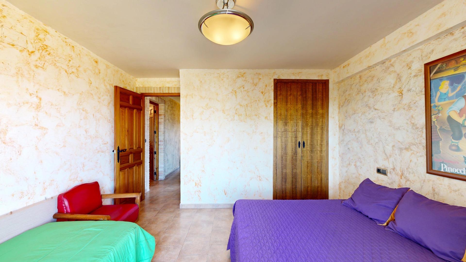 For sale - 4 Bedroom 1 Bathroom Villa in Orihuela - Orihuela  - Alicante