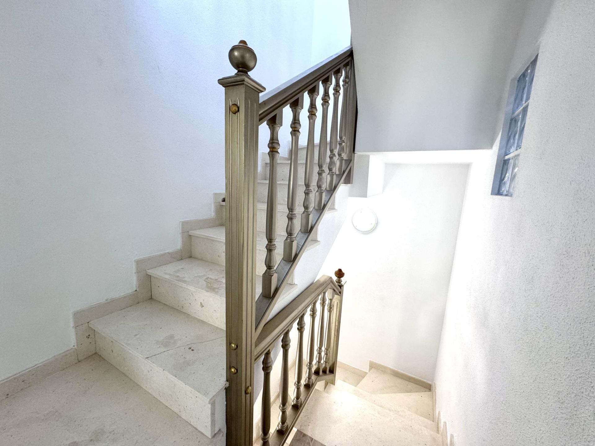 For sale - 5 Bedroom 2 Bathroom Town House in Orihuela Costa - Playa Flamenca  - Alicante