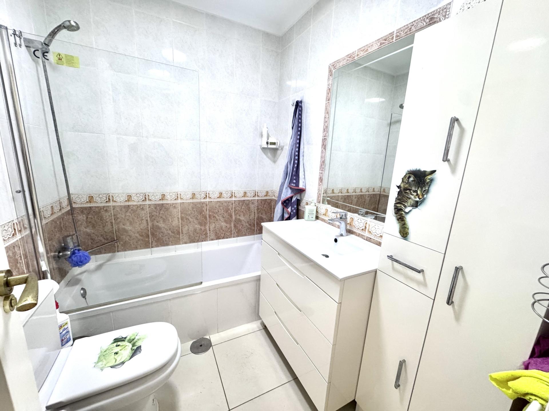 For sale - 5 Bedroom 2 Bathroom Town House in Orihuela Costa - Playa Flamenca  - Alicante