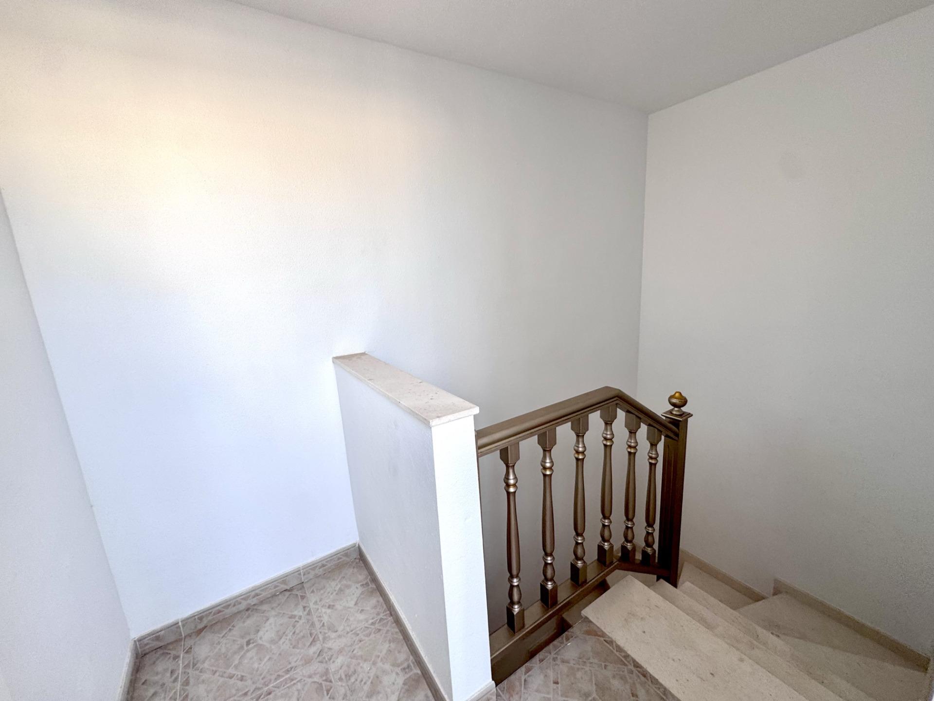 For sale - 5 Bedroom 2 Bathroom Town House in Orihuela Costa - Playa Flamenca  - Alicante