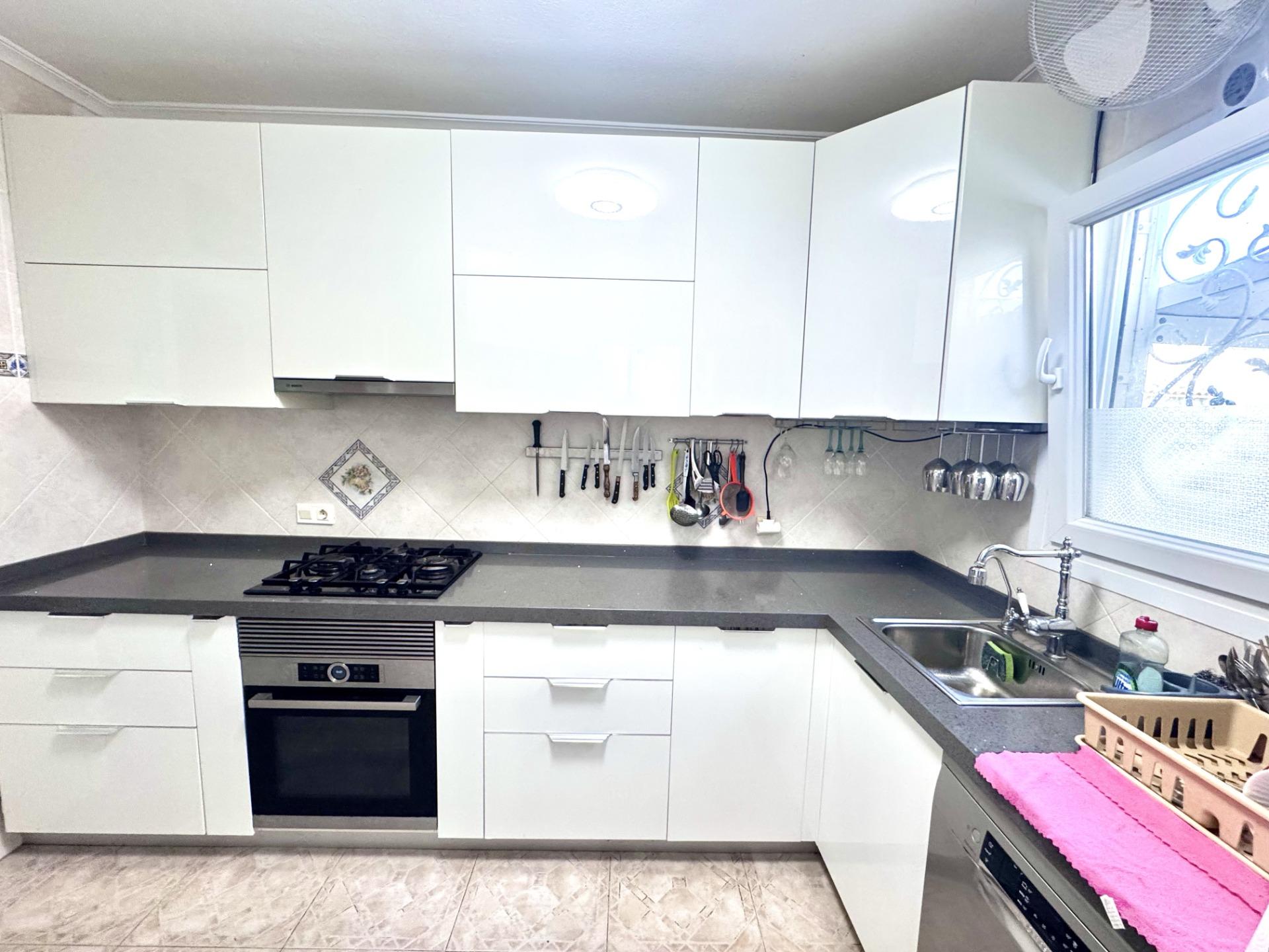 For sale - 5 Bedroom 2 Bathroom Town House in Orihuela Costa - Playa Flamenca  - Alicante