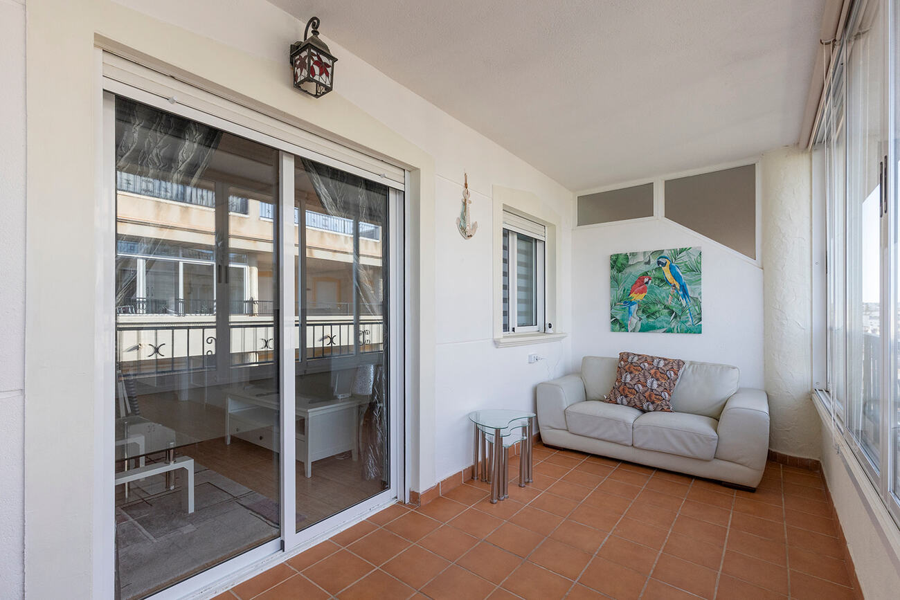 For sale - 2 Bedroom 1 Bathroom Apartment in Orihuela Costa - Playa Flamenca  - Alicante