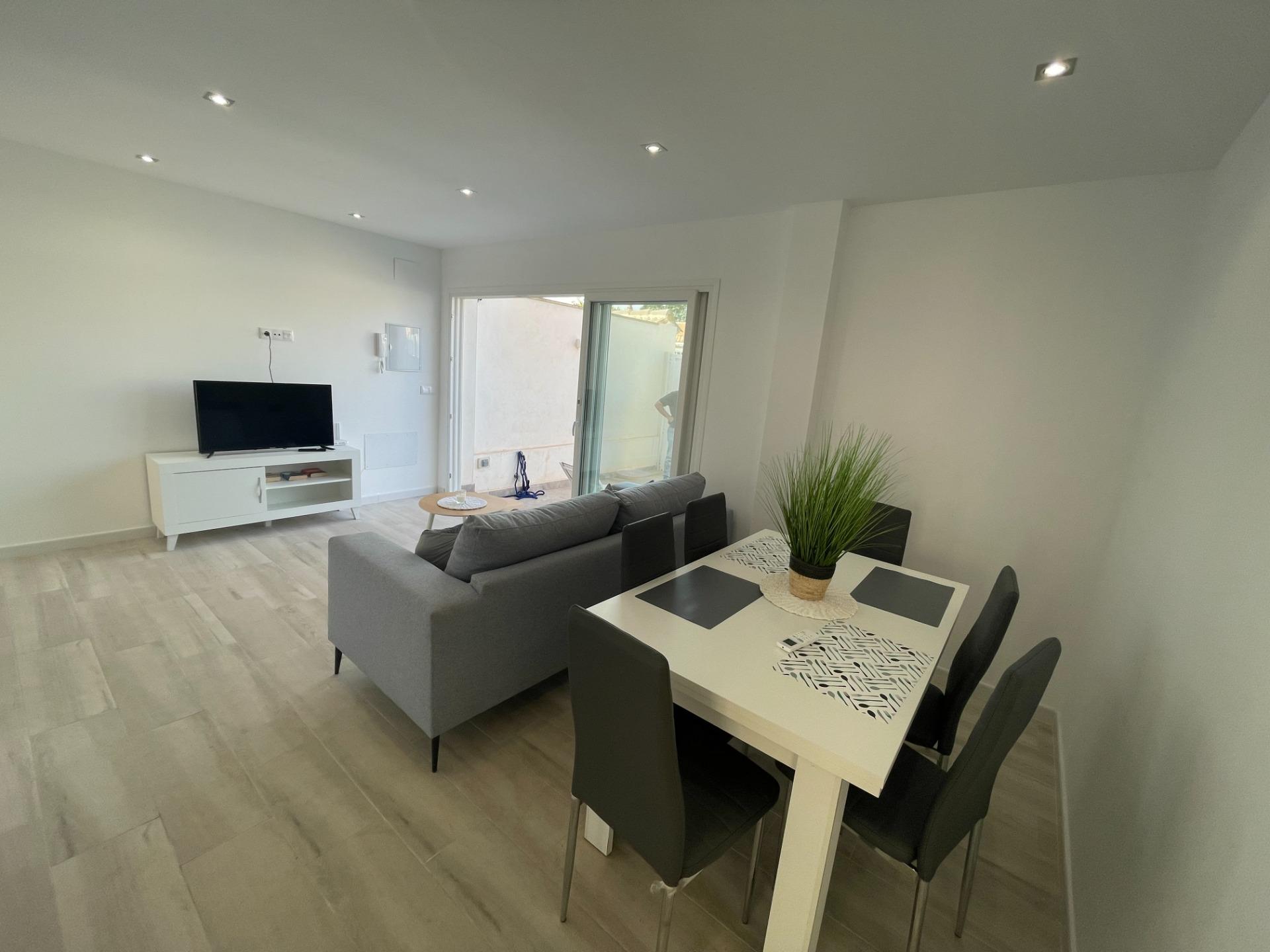 For sale - 3 Bedroom 1 Bathroom Bungalow in Orihuela Costa - La Regia  - Alicante