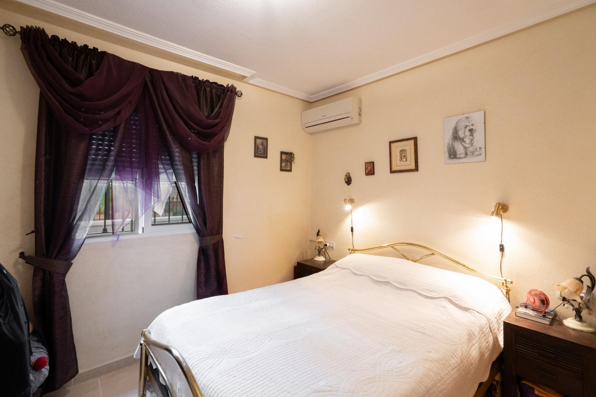 For sale - 2 Bedroom 2 Bathroom Town House in Orihuela Costa - Los Dolses  - Alicante