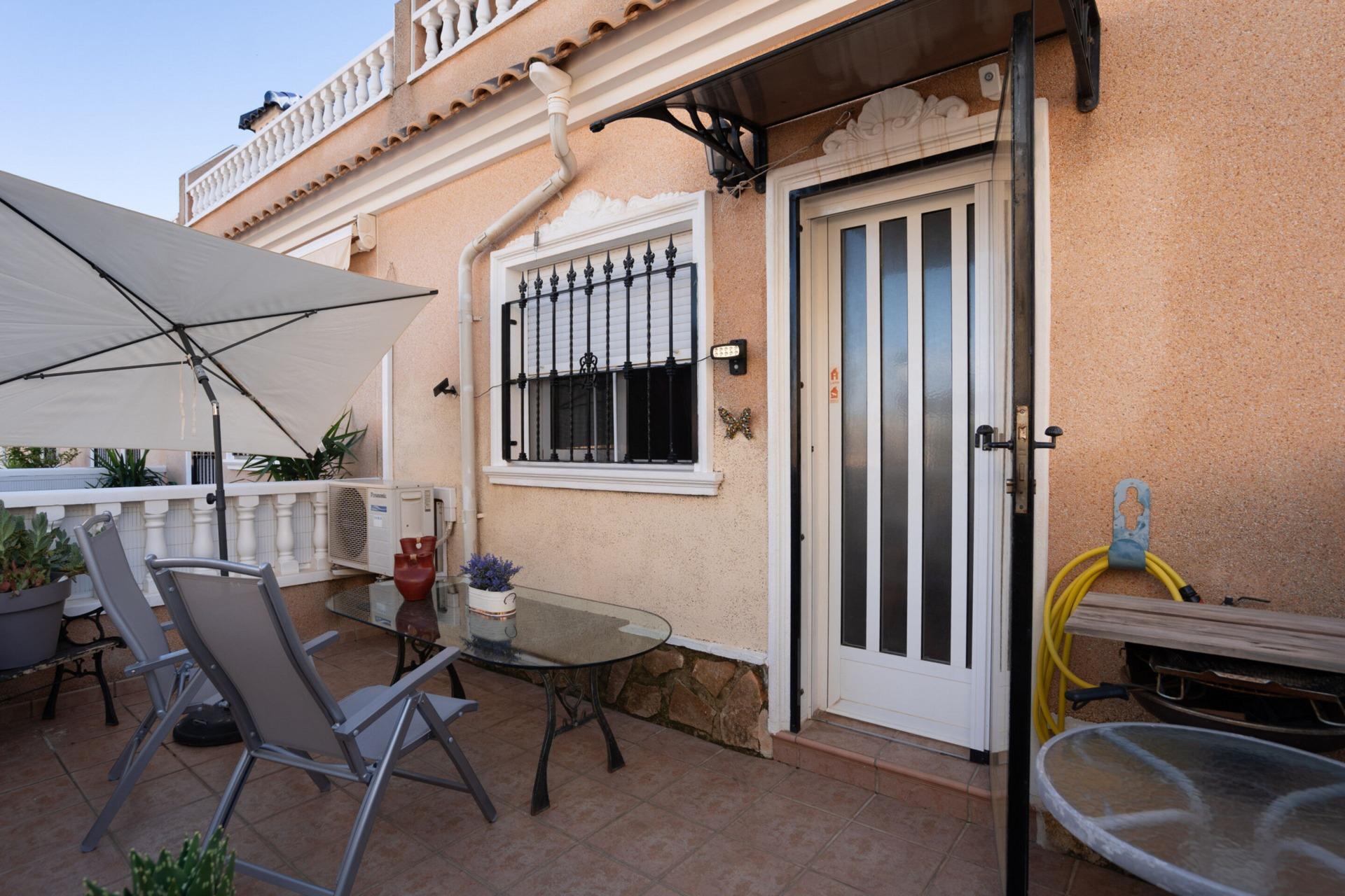 For sale - 2 Bedroom 2 Bathroom Town House in Orihuela Costa - Los Dolses  - Alicante