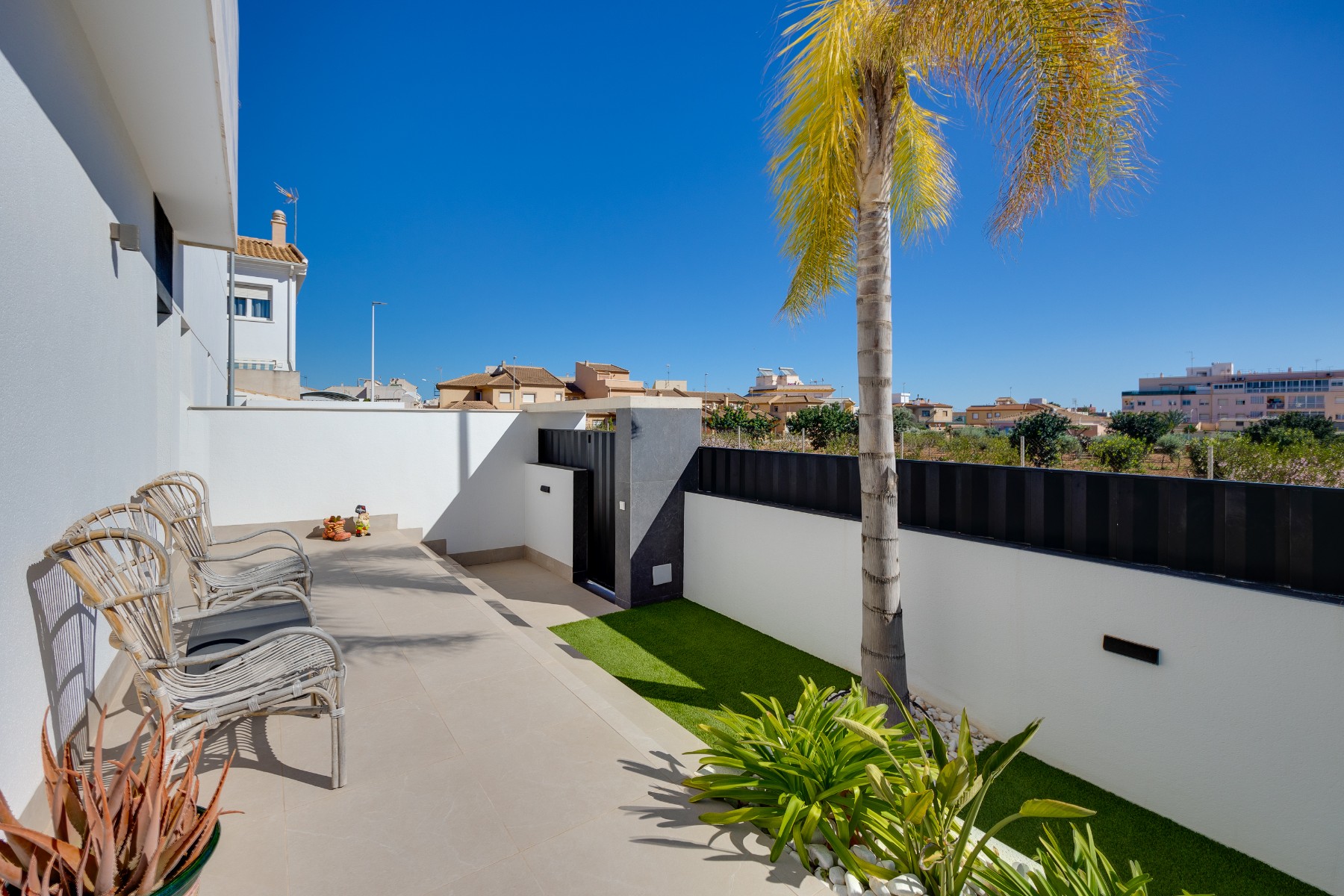 For sale - 3 Bedroom 2 Bathroom Bungalow in Pilar de La Horadada - Costa Blanca  - Alicante