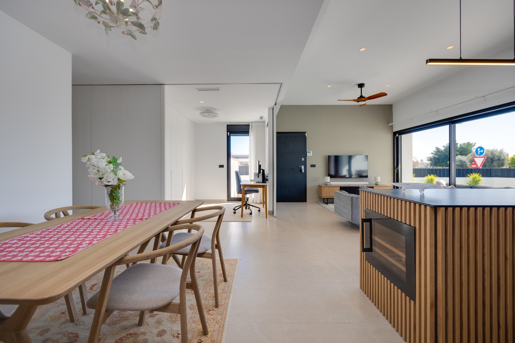 For sale - 3 Bedroom 2 Bathroom Bungalow in Pilar de La Horadada - Costa Blanca  - Alicante