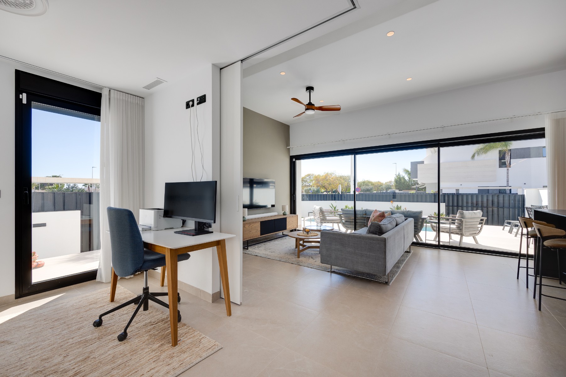 For sale - 3 Bedroom 2 Bathroom Bungalow in Pilar de La Horadada - Costa Blanca  - Alicante