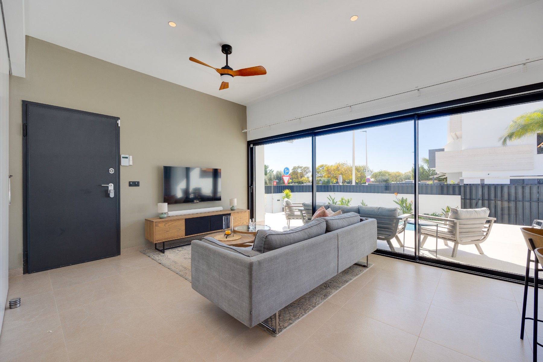 For sale - 3 Bedroom 2 Bathroom Bungalow in Pilar de La Horadada - Costa Blanca  - Alicante