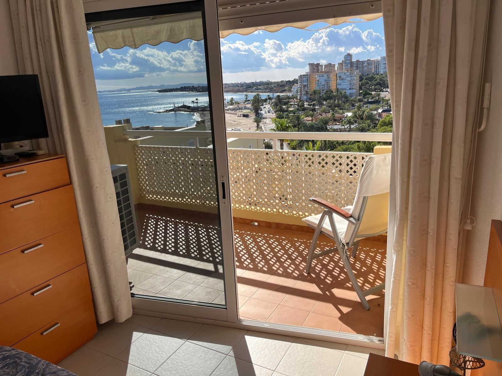 For sale - 3 Bedroom 2 Bathroom Apartment in Orihuela Costa - Campoamor  - Alicante