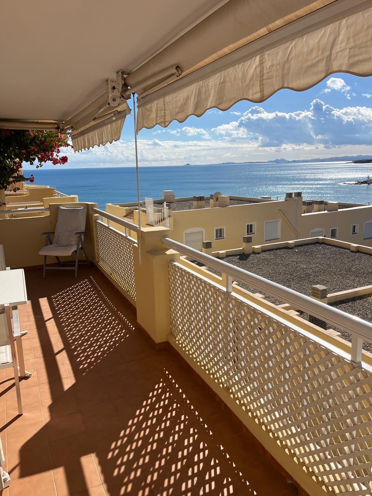 For sale - 3 Bedroom 2 Bathroom Apartment in Orihuela Costa - Campoamor  - Alicante
