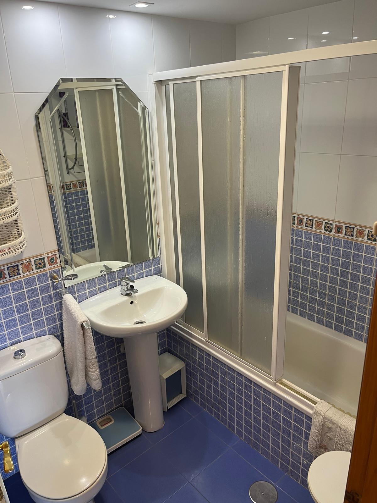 For sale - 3 Bedroom 2 Bathroom Apartment in Orihuela Costa - Campoamor  - Alicante