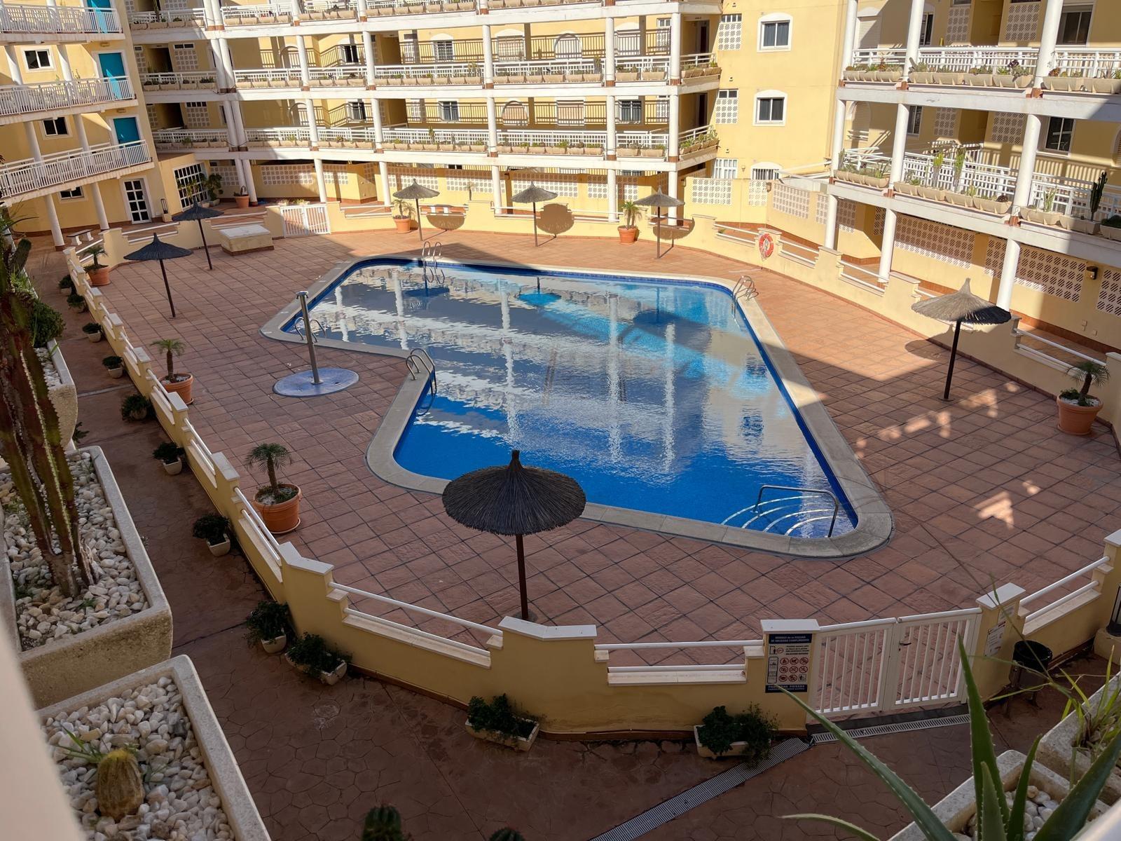 For sale - 3 Bedroom 2 Bathroom Apartment in Orihuela Costa - Campoamor  - Alicante