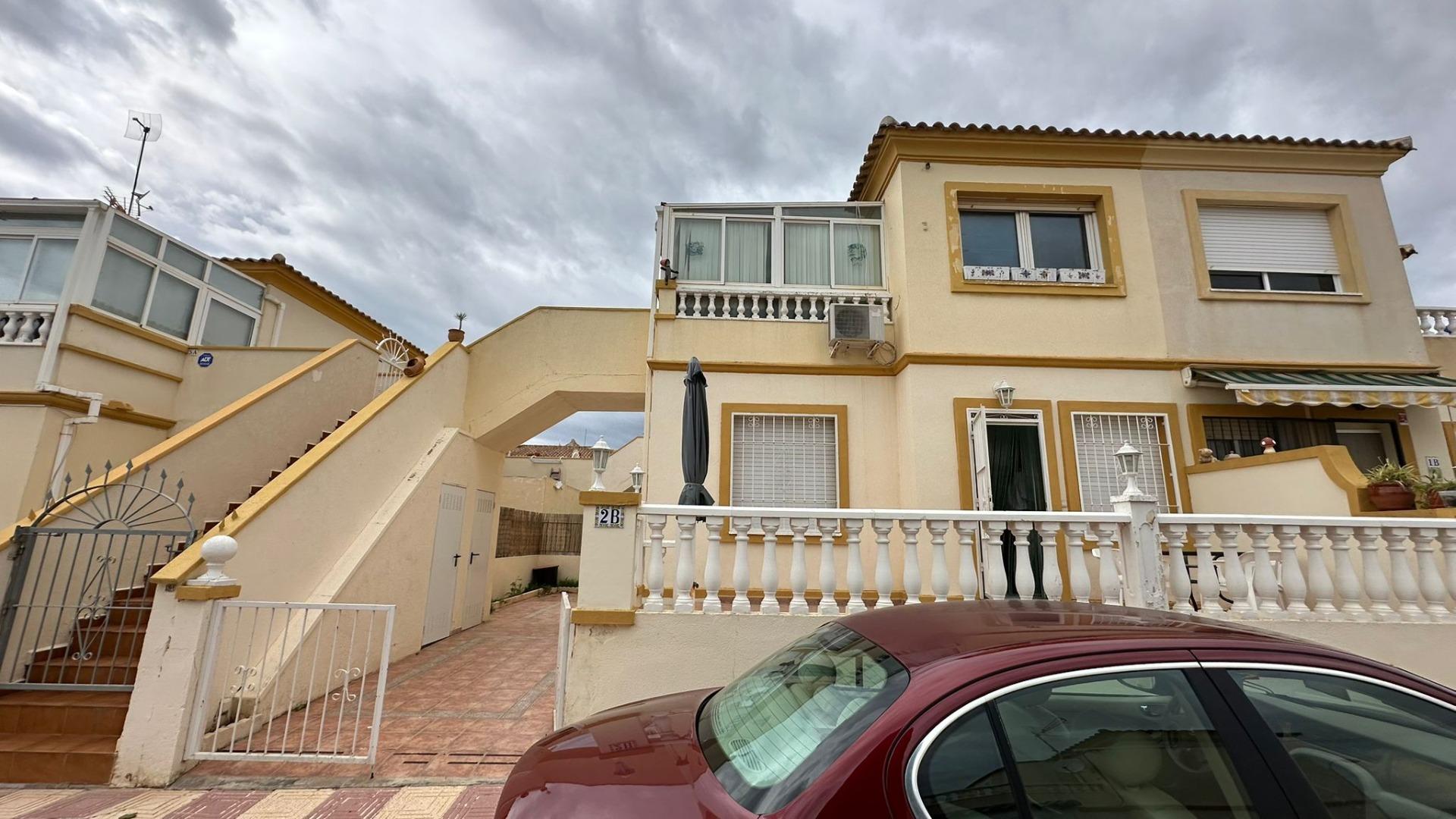 For sale - 2 Bedroom 1 Bathroom Bungalow in Orihuela Costa - Los Almendros-la Florida  - Alicante