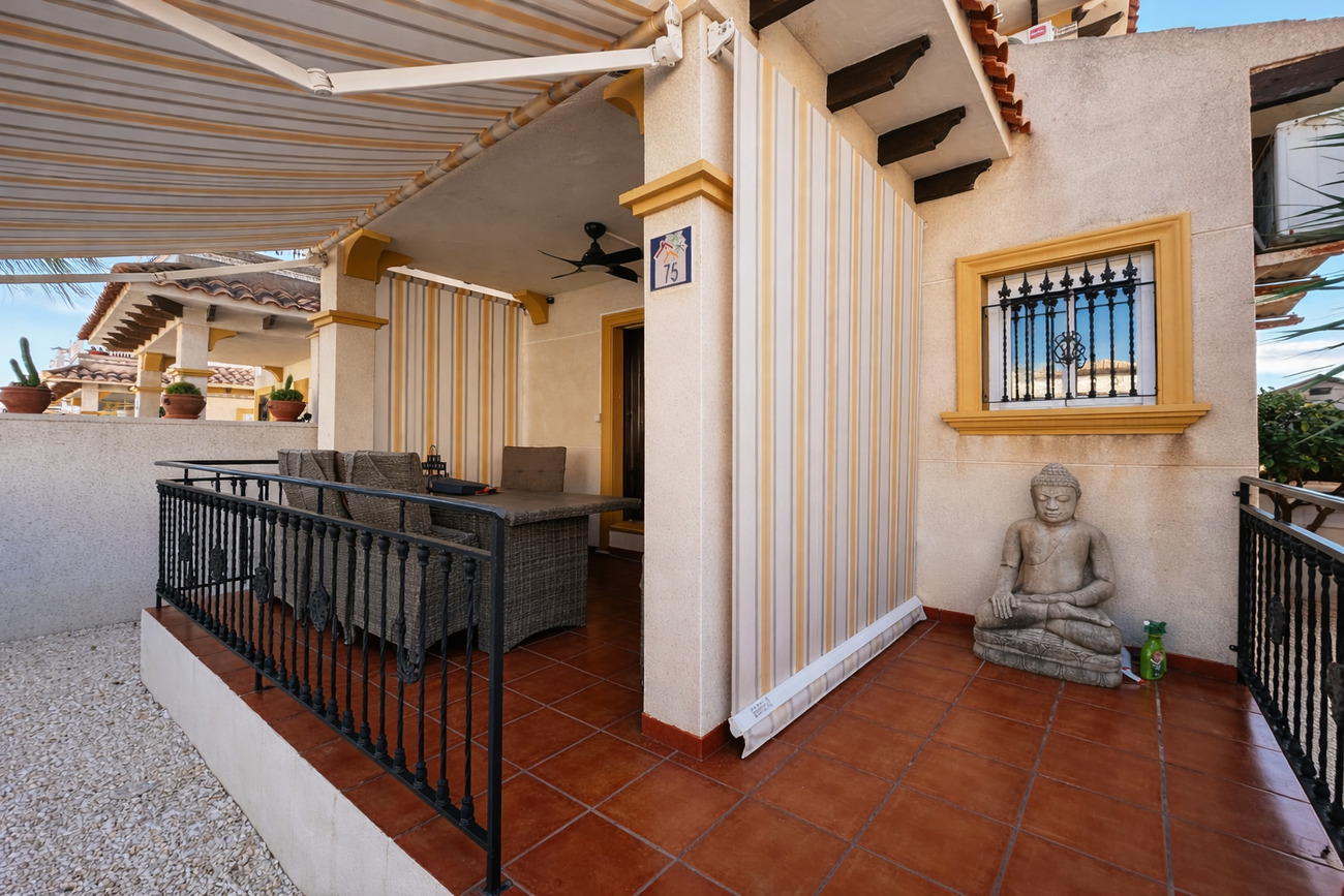 For sale - 2 Bedroom 1 Bathroom Quad House in La Zenia - Villa's San Jose IV  - Alicante