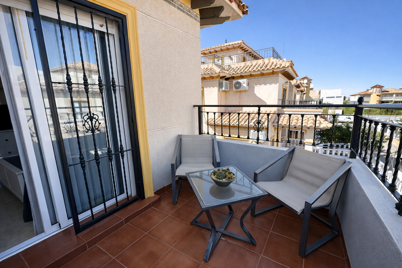 For sale - 2 Bedroom 1 Bathroom Quad House in La Zenia - Villa's San Jose IV  - Alicante