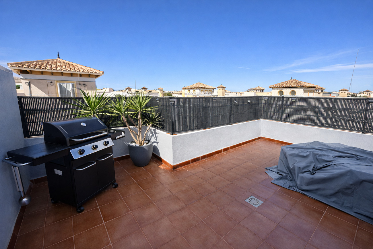 For sale - 2 Bedroom 1 Bathroom Quad House in La Zenia - Villa's San Jose IV  - Alicante