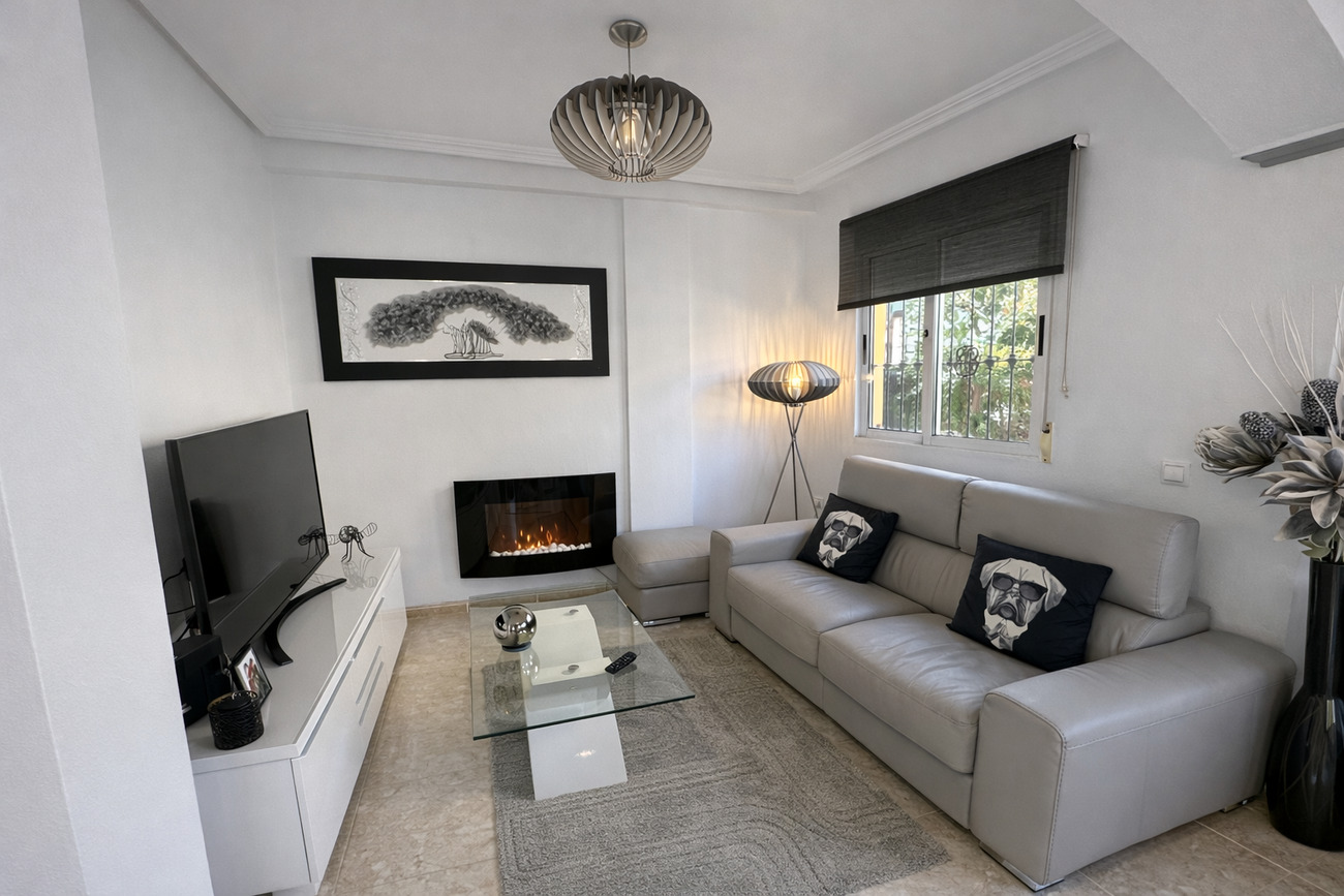 For sale - 2 Bedroom 1 Bathroom Quad House in La Zenia - Villa's San Jose IV  - Alicante