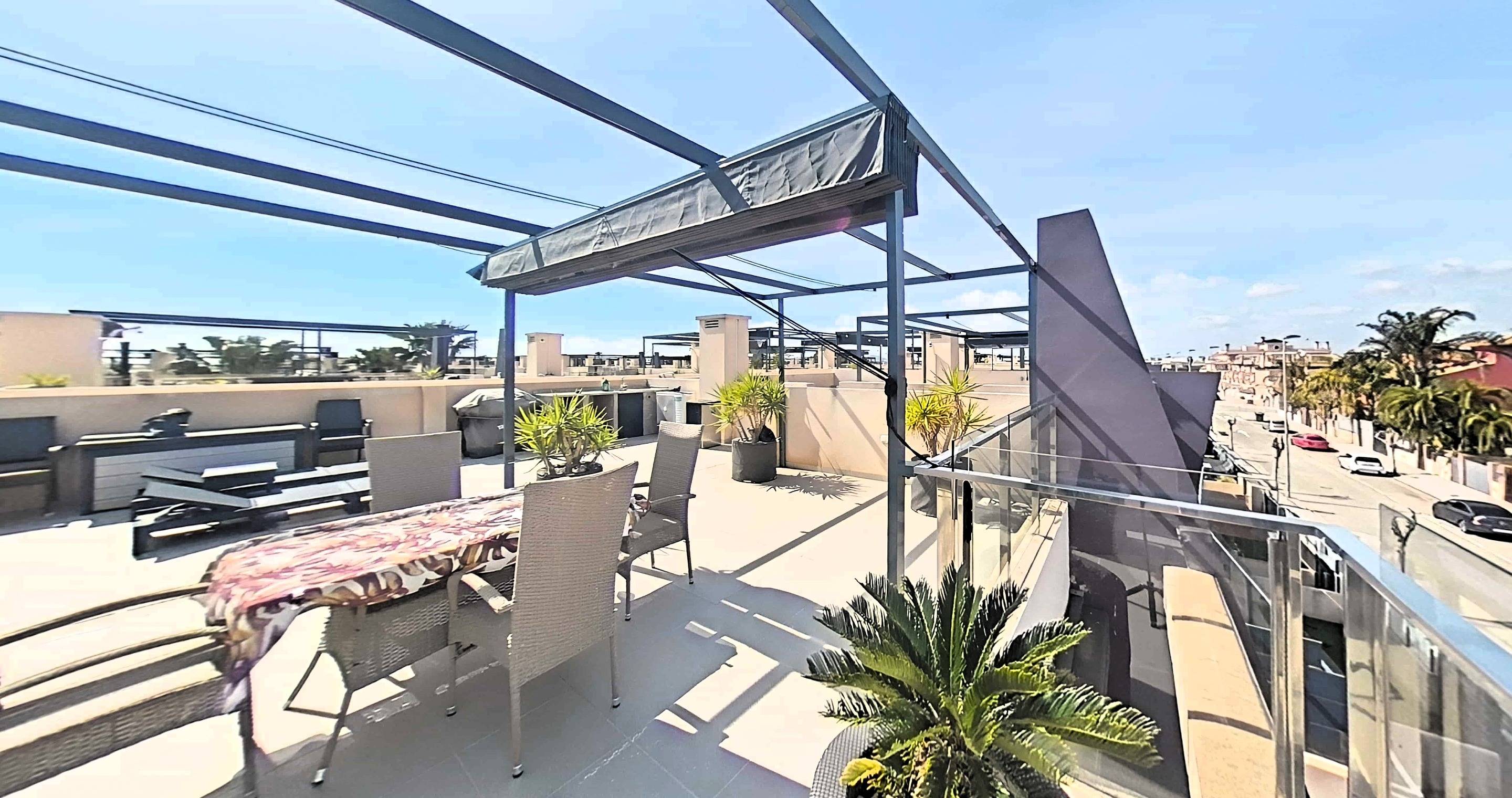 For sale - 2 Bedroom 2 Bathroom Apartment in Pilar de La Horadada - La Torre De La Horadada  - Alicante