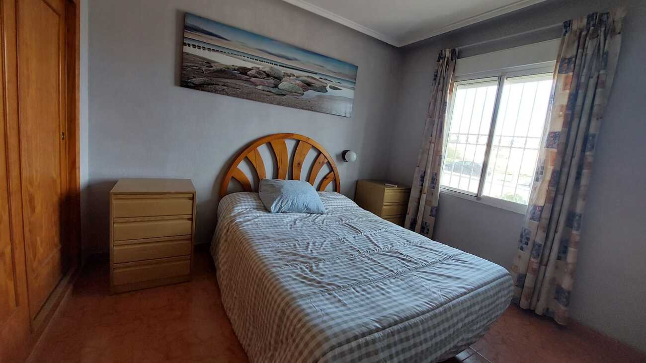 For sale - 2 Bedroom 1 Bathroom Quad House in Orihuela Costa - Punta Prima  - Alicante