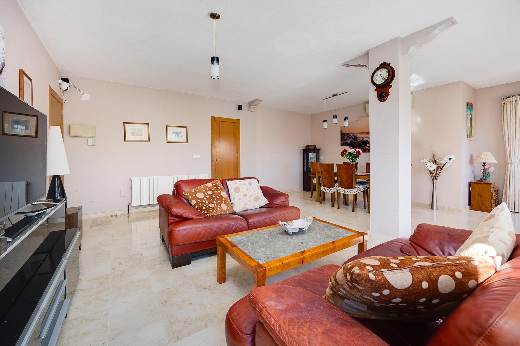 For sale - 3 Bedroom 1 Bathroom Villa in Orihuela Costa - Costa Blanca  - Alicante