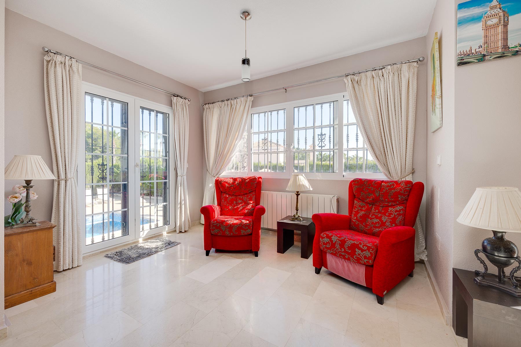 For sale - 3 Bedroom 1 Bathroom Villa in Orihuela Costa - Costa Blanca  - Alicante