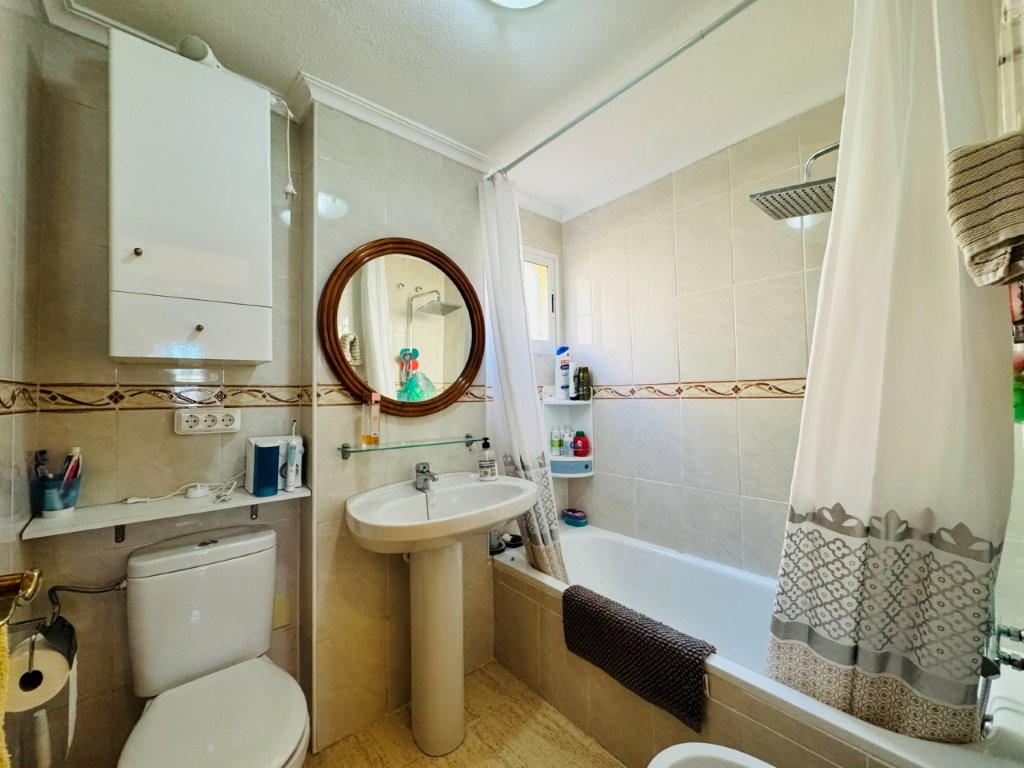 For sale - 2 Bedroom 1 Bathroom Apartment in La Mata - Costa Blanca  - Alicante