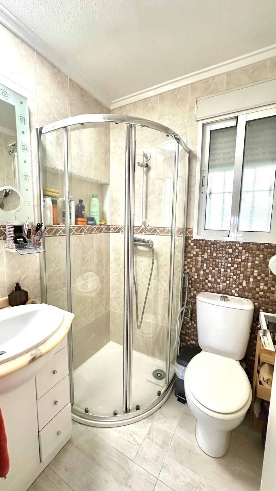 For sale - 3 Bedroom 3 Bathroom Villa in Orihuela Costa - La Regia  - Alicante