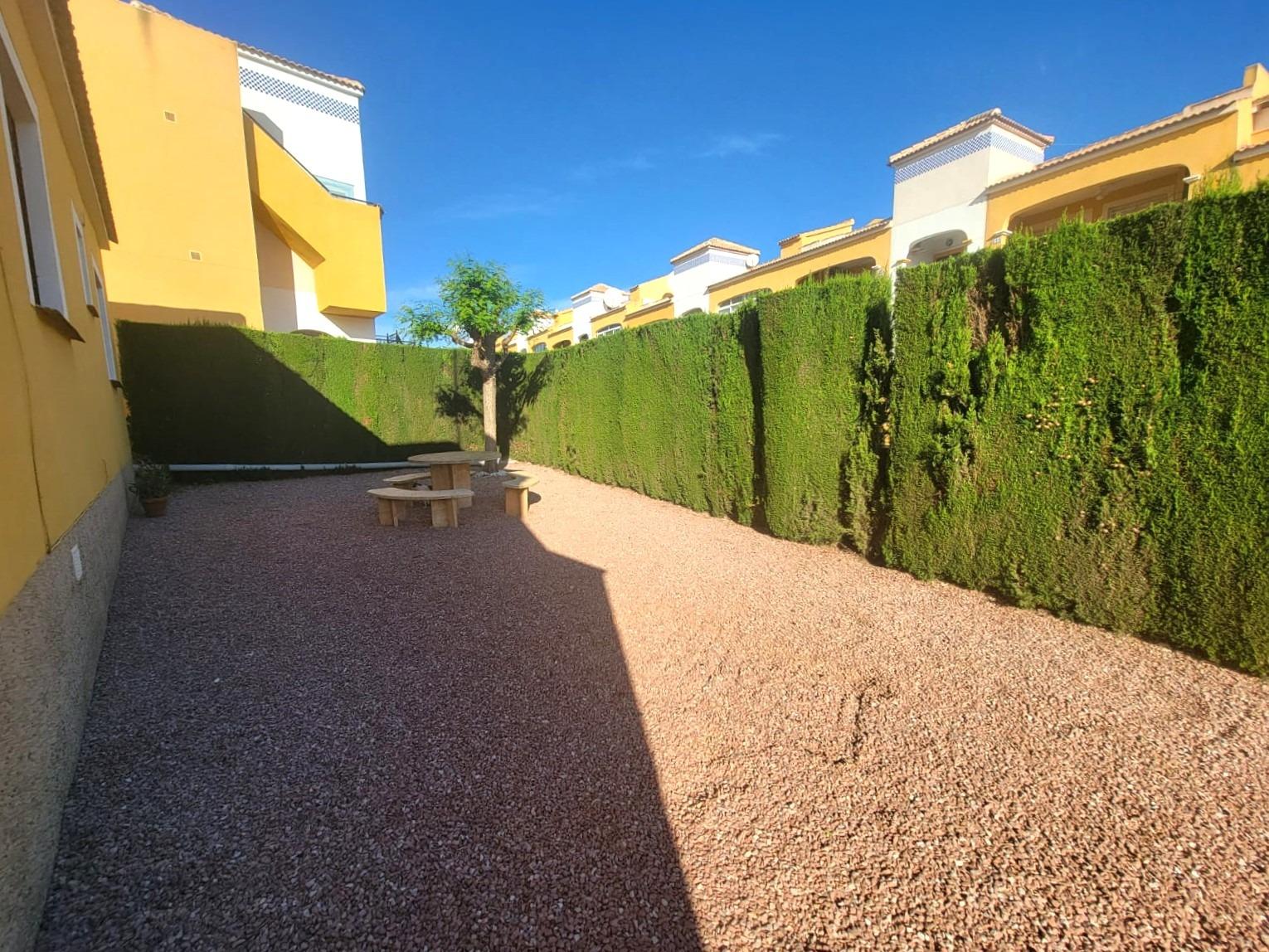 For sale - 3 Bedroom 1 Bathroom Town House in Los Montesinos - Los Montesinos - Urb. La Herrada  - Alicante