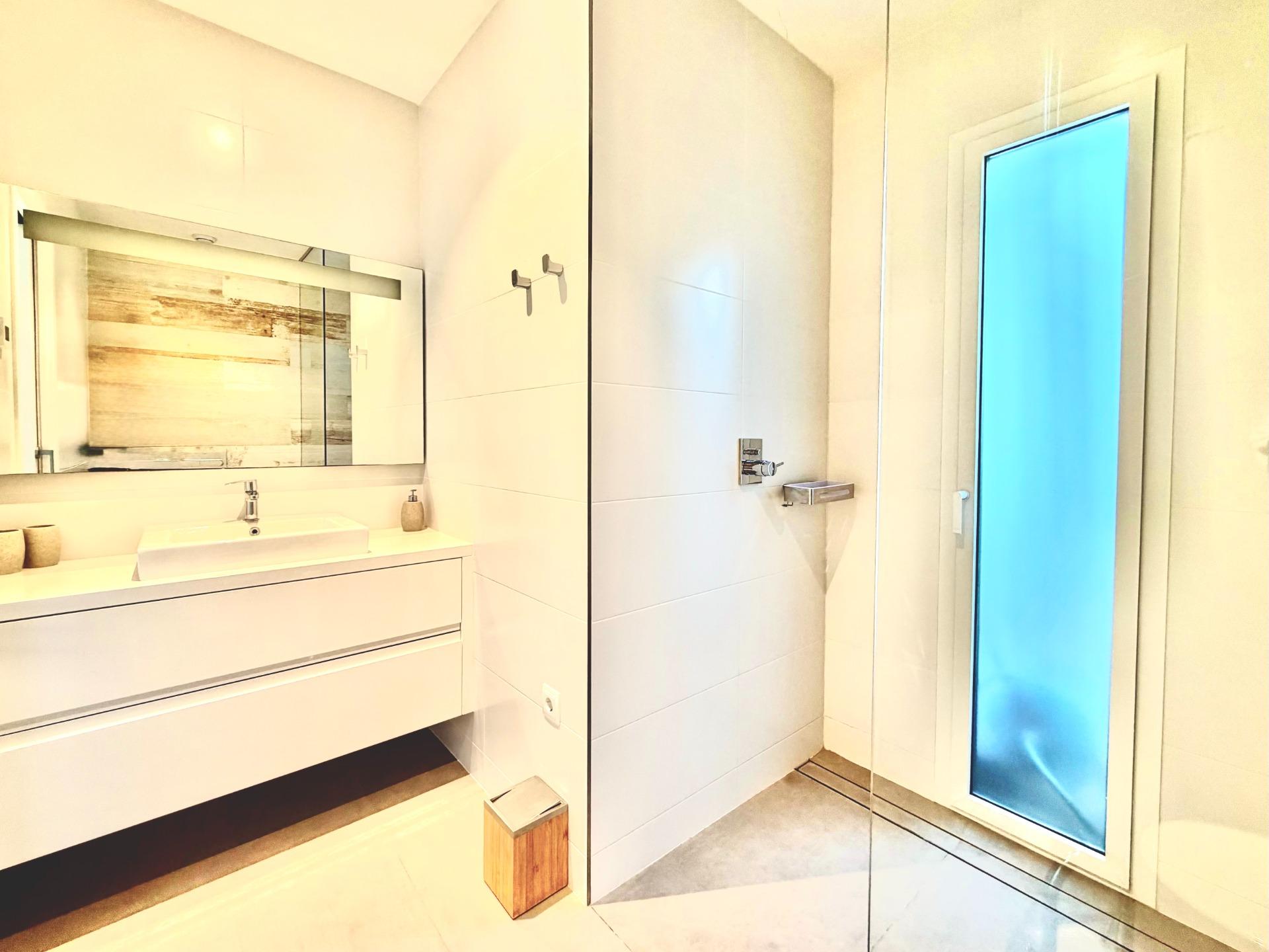 For sale - 2 Bedroom 2 Bathroom Apartment in Orihuela - Las Colinas Golf  - Alicante