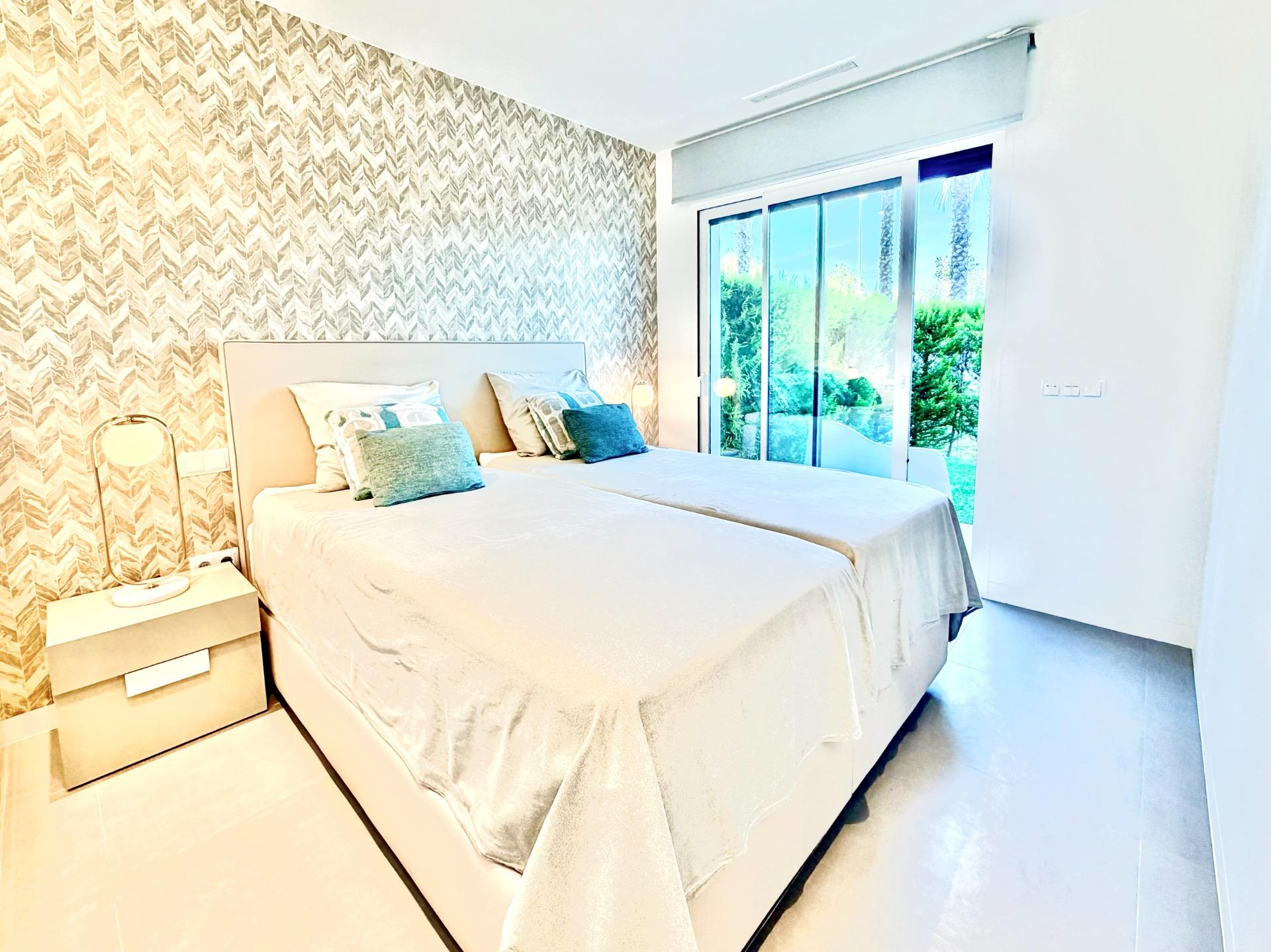 For sale - 2 Bedroom 2 Bathroom Apartment in Orihuela - Las Colinas Golf  - Alicante